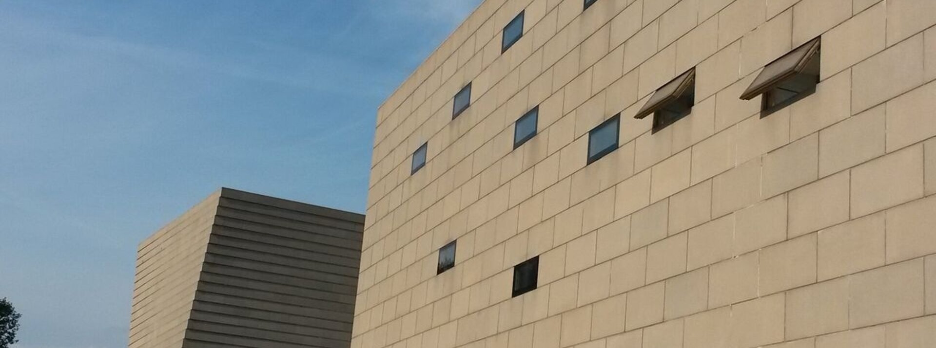 Neue Synagoge (Dresden), Quelle: Reisebüro kugeleis reisen