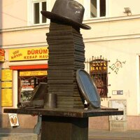 Erich Kästner Museum Dresden: Erich Kästner Denkmal